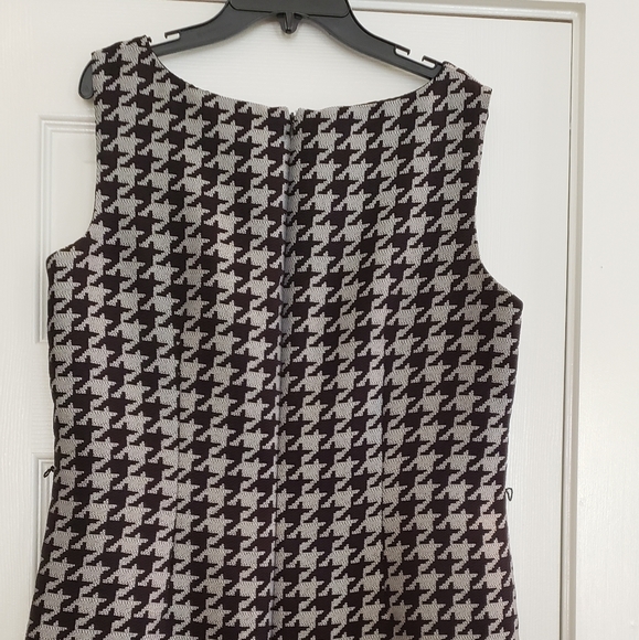 💞Kasper 💞 Dress - Picture 3 of 3